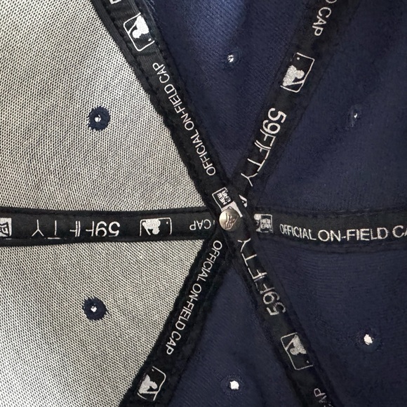 New Era 59FIFTY Florida Marlins Navy Fitted MLB Cap 7 1/2 7.5 - Picture 7 of 7